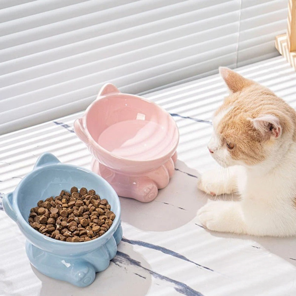 Keramische Katten Voerkom